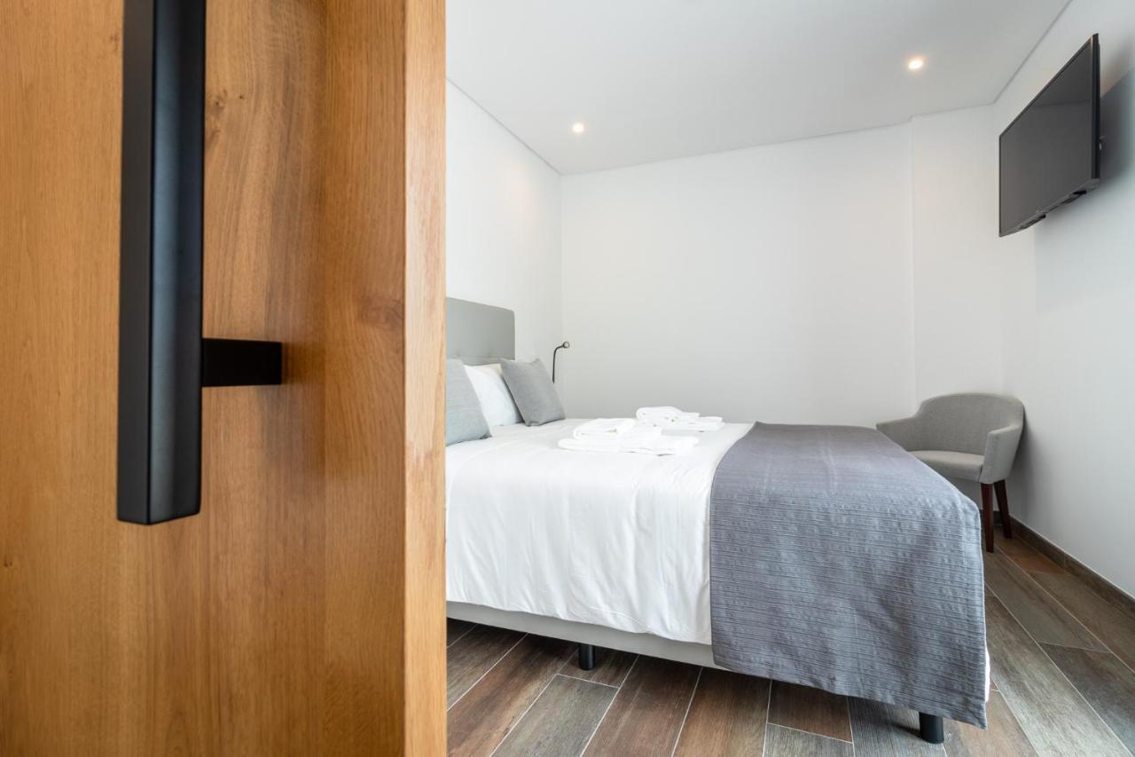 Roots Hotel Faro Ngoại thất bức ảnh