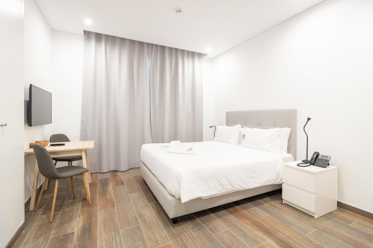 Roots Hotel Faro Ngoại thất bức ảnh