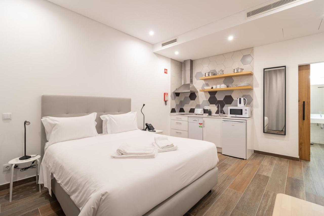 Roots Hotel Faro Ngoại thất bức ảnh