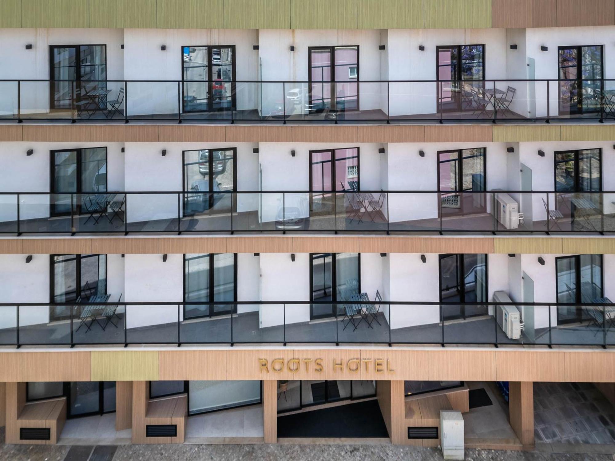 Roots Hotel Faro Ngoại thất bức ảnh